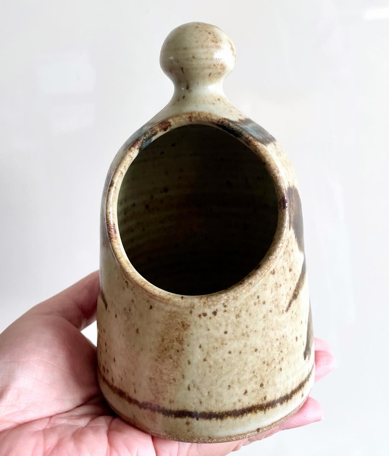 Vintage Ceramic Salt Pig/ Handmade Neutrals Studio Pottery Salt Cellar/ Very Cute Unique Speckled Neutrals Salt Jar image 8
