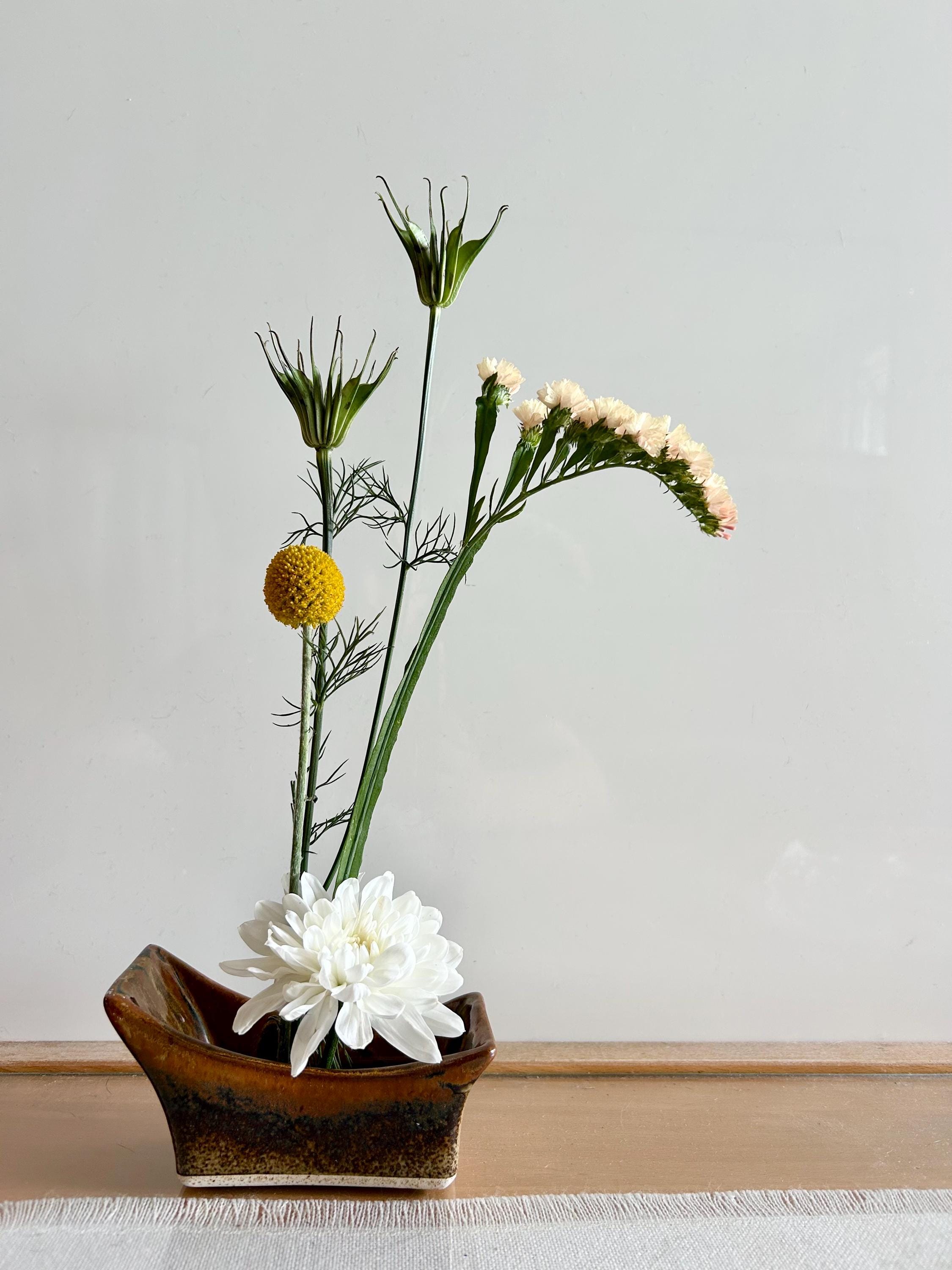 Containers for flower arrangements - Etsy México, image size:2250x3000