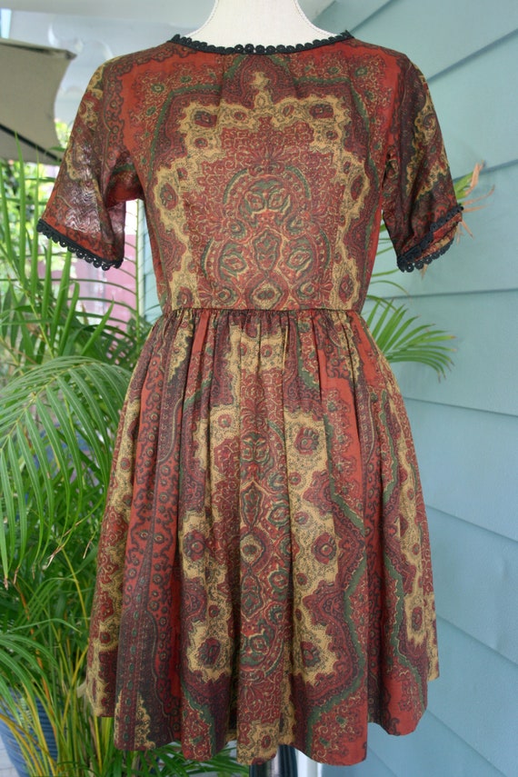 Gorgeous brown paisley print vintage 50s style dre
