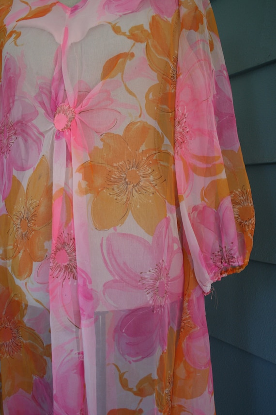 Vintage 1960’s hot pink and orange sheer shift dr… - image 2