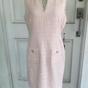Karl Lagerfeld Pink Tweed Sleeveless Dress with Pockets – Classic Designer Shift Dress