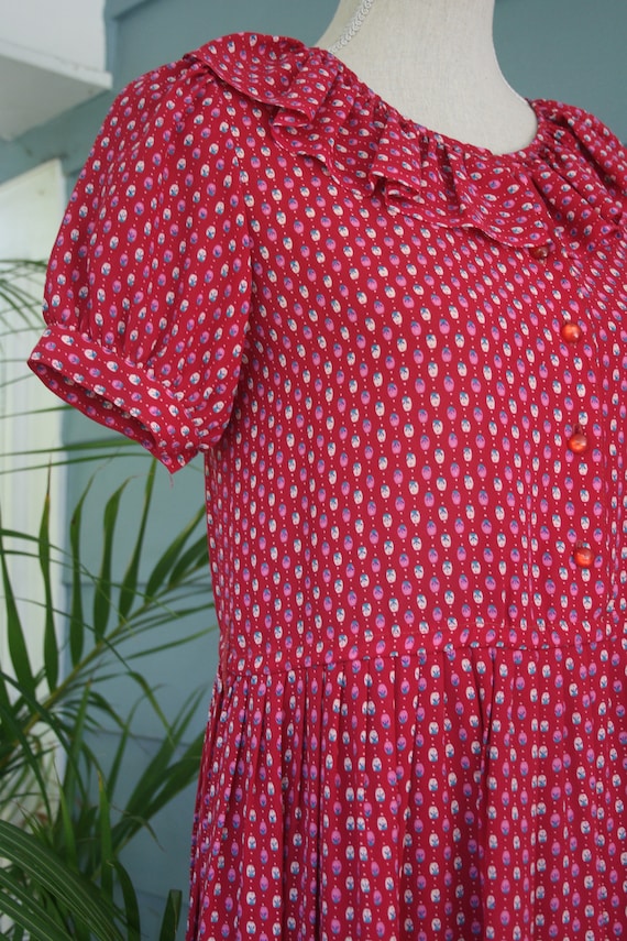1980's Dark pinkish red patterned sundress with g… - image 2