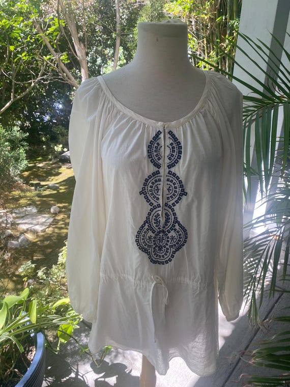 Banana Republic Cream with Blue Detail Beach Coverup