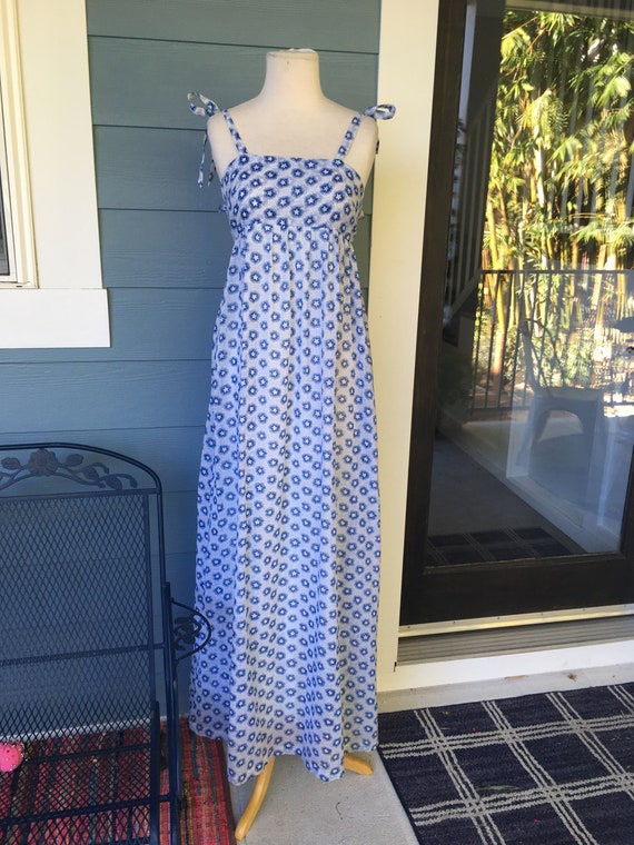 70s shoulder tie boho sundress