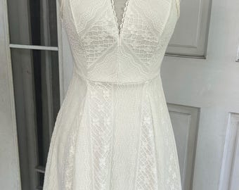 Free People White Lace Mini Dress – Y2K Sleeveless Cutout Party Dress