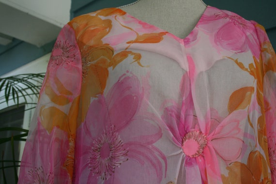 Vintage 1960’s hot pink and orange sheer shift dr… - image 3