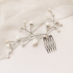 wedding hair comb with white agate and shell leaves