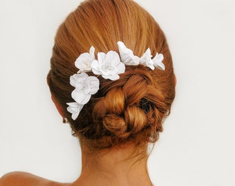 Pettine per capelli floreale per la sposa - fermaglio per capelli con fiore - pettine per capelli con fiore bianco - fermaglio per capelli da sposa