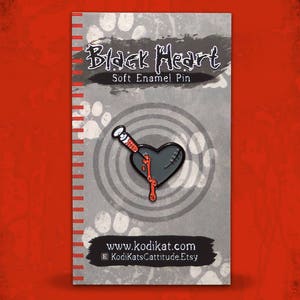 Black Heart Soft Enamel Pin - Heart Label Pin - Black Enamel Pin Badge - Emo Pin - Yamikawaii