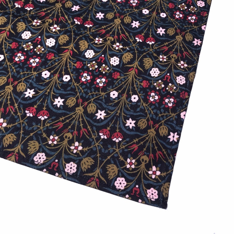 Pocket square in Liberty of London fabric.