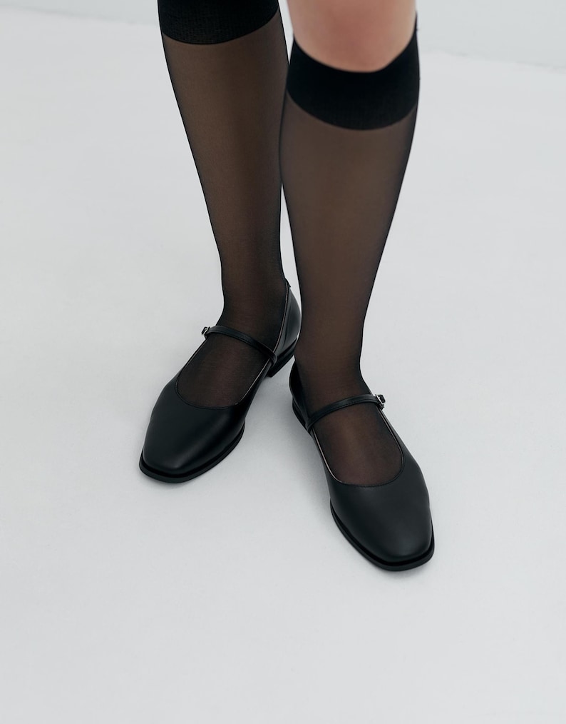 Mary Janes clásicas negras - Zapatos estilo vintage imagen 1