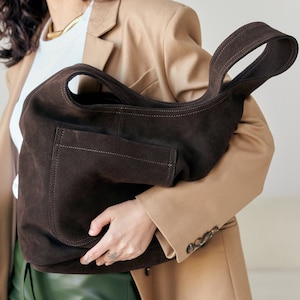 Sac hobo en daim marron - Idéal pour tous les indispensables du quotidien