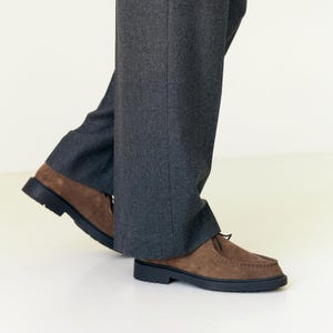 Handmade Genuine Suede Men&#39;s Shoes, Designed for Durability and Fashion