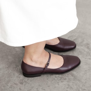 Mary Jane Shoes for Women: Bordo Leather Flats with Comfortable Low Heels