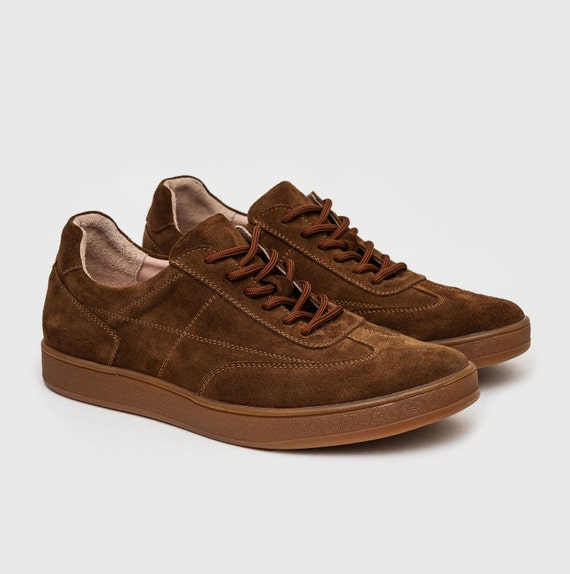 Handcrafted Suede Sneakers - Stylish and Comfortable  display picture 1