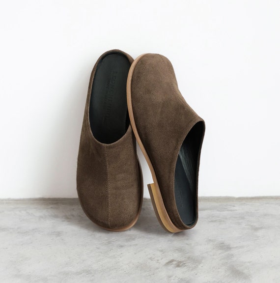 Suede Anatomical Mules: Comfortable Everyday Shoes