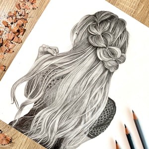 Custom Graphite Pencil Portrait – Hand Drawn Realistic Colored Pencil Art | Lovely Holiday Gift