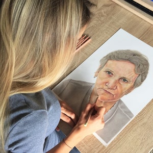 Custom Grandparents Portrait – Hand Drawn Realistic Colored Pencil Art | Heartwarming Gift