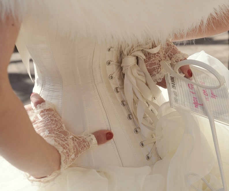tummy control. body sculpting Fine Silk Dupion Wedding Underbust corset tight lacing