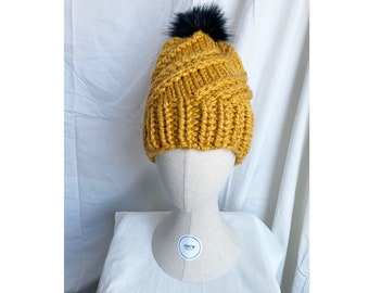 Goldenrod Twist Mütze