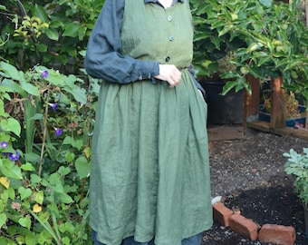 Hobbity Autumn - Teal and Green Outfit