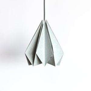 Paralume origami in carta blu chiaro Brownfolds; confezione singola Vanilla Bliss