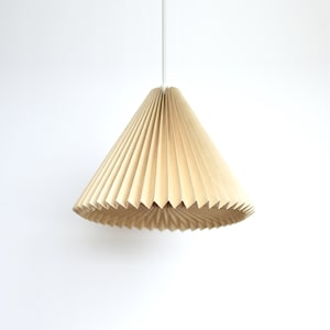 Paralume origami in carta beige Brownfolds; TIPI Mini confezione doppia