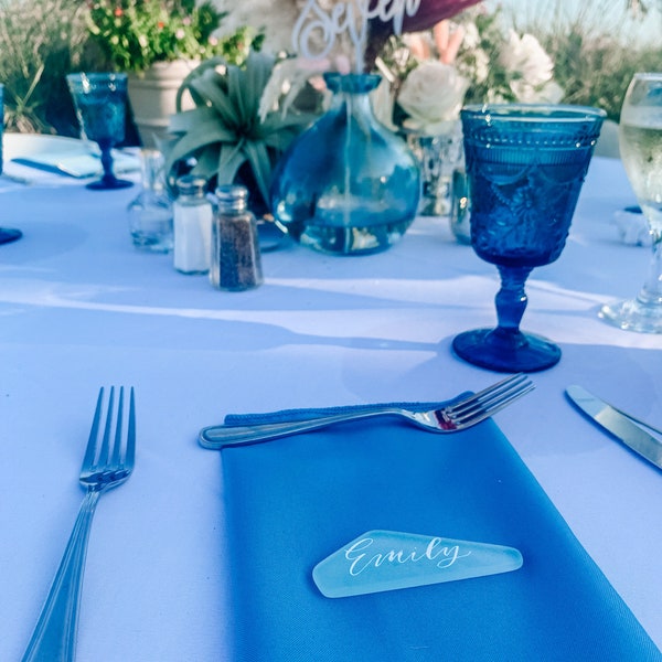 Green Sea Glass Place Cards for Wedding Favors - Recycled Glass for an Environmentally Friendly Event, Green Wedding - Natural Shape