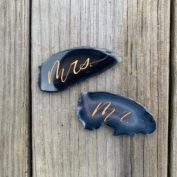 Black Agate Slice Place Cards