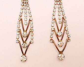 Vintage 1940’s Earrings - Long glamours Earrings in great condition