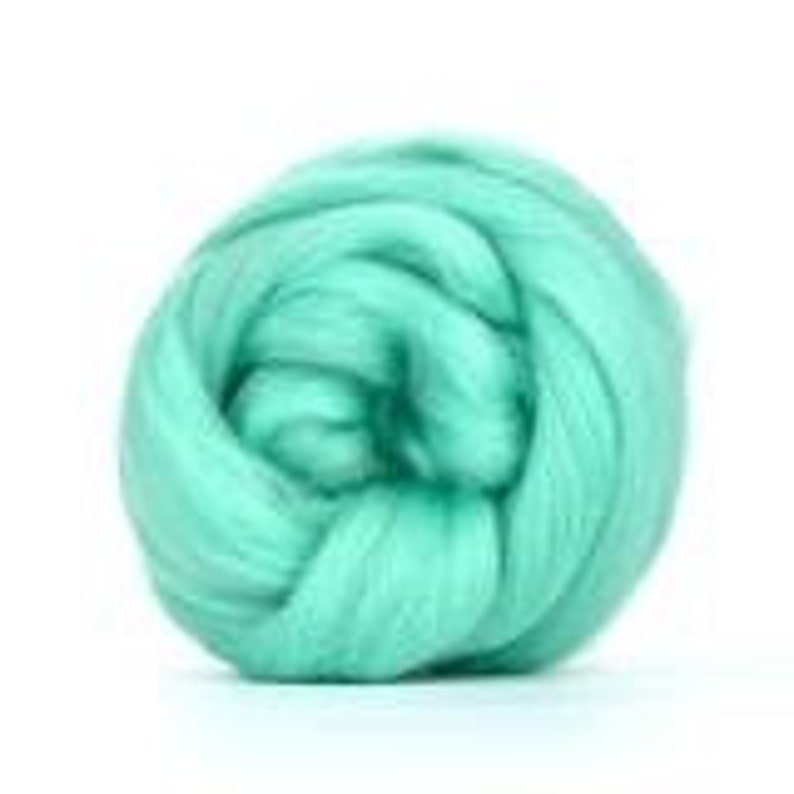 Needle Felting Wool available as 1 ounce or 4 ounce Seafoam Top 100/% Corriedale Dyed Roving