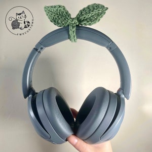 Crochet Sprout Leaf Headphones Accessory / Bookmark Plant