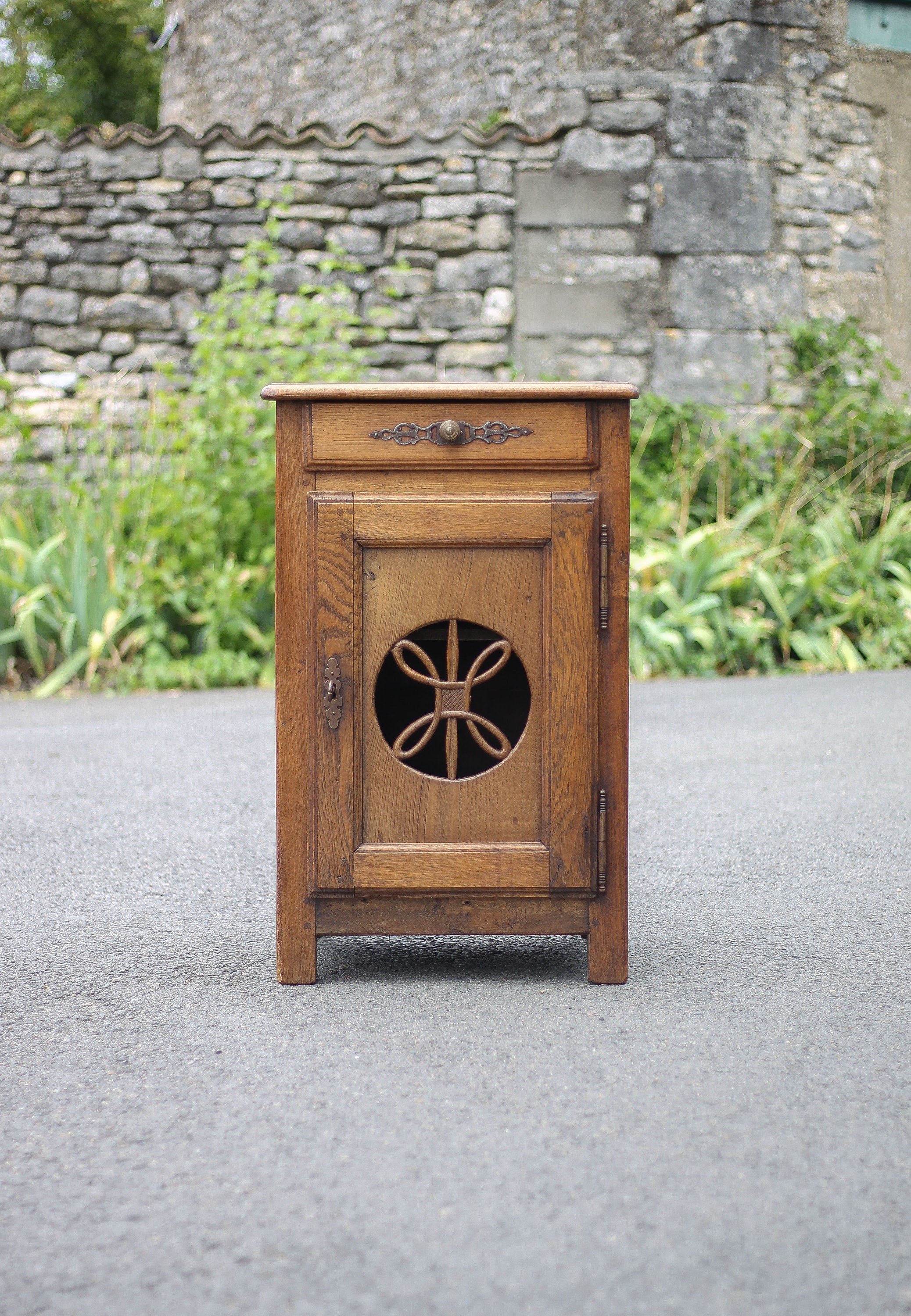 Meuble bois vintage, meuble confiturier, cabinet bois, meuble de rangement, table de chevet, Oak Bedside cabinet