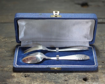 Försilvrad metallbestick från Liberty Silversmith, bestickset, silverbestick, samlarobjekt, porslin