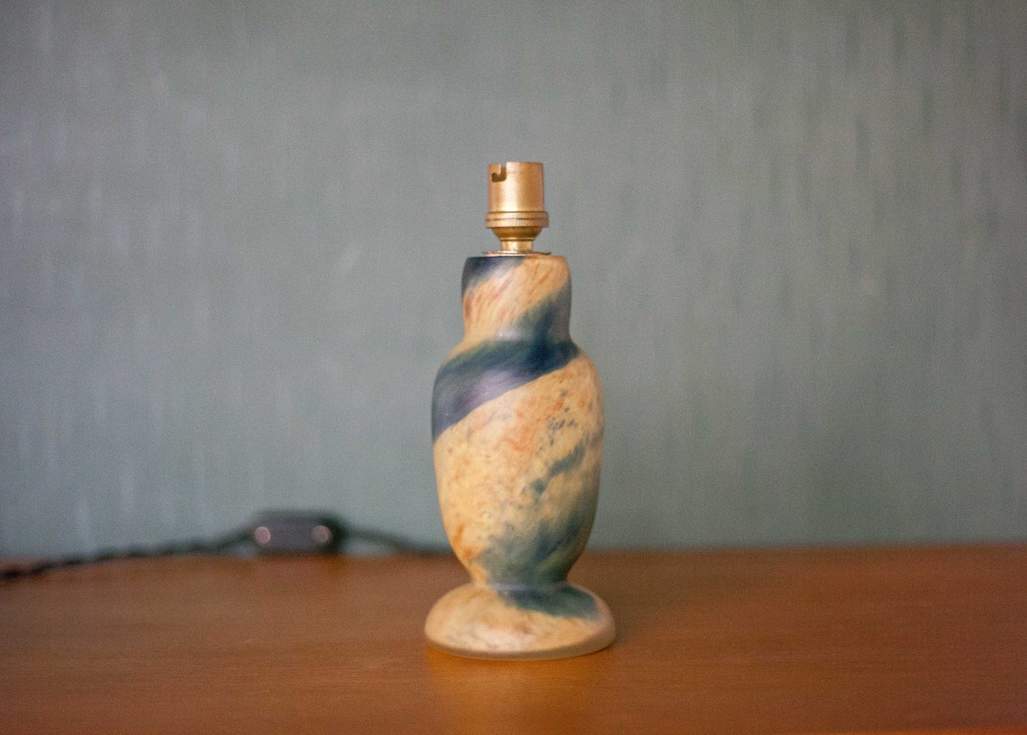 Lampe pâte de verre vintage, pied de lampe pâte de verre jaune/bleu, lampe à poser, lampe de chevet, déco intérieur, foto 1 di 5
