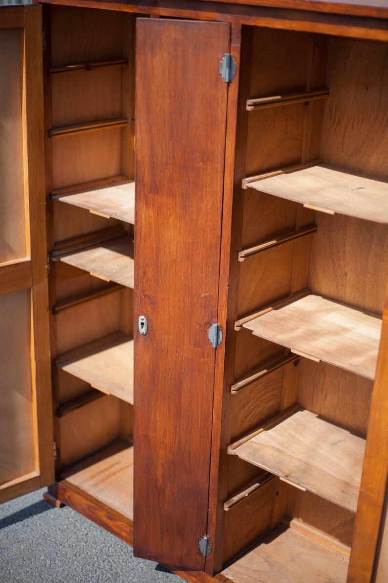 Armoire Art déco, armoire bois, meuble de rangement vintage, armoire de notaire, meuble bois vintage image 9