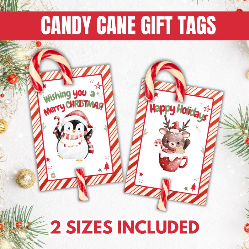 Op de afbeelding: Twee printbare kerstcadeau-etiketten met een pingu&iuml;n en een rendier. De etiketten zijn ontworpen om aan snoepstokken te worden bevestigd. De tekst op de etiketten luidt "Wishing you a Merry Christmas!" en "Happy Holidays".