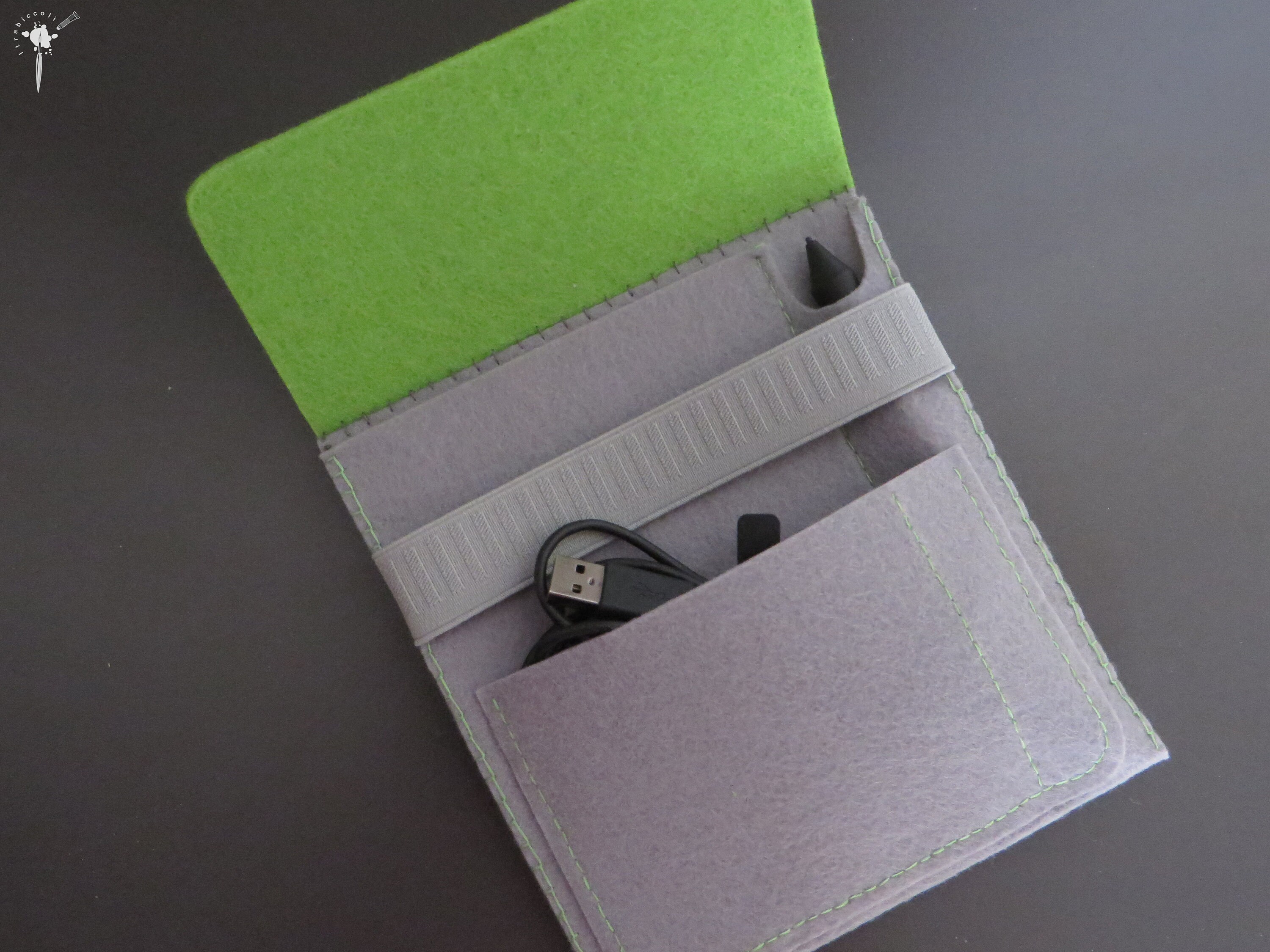 Custom-made case for tablets or devices, custom felt cover