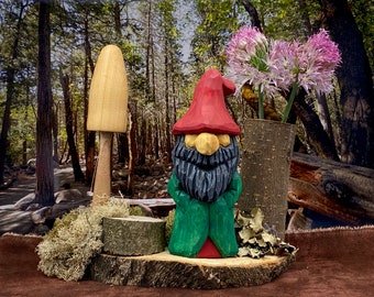 Gnome - 4 inch with flower/bud vase, moss covered base