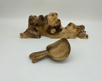 Hand carved wooden scoop - English Sycamore