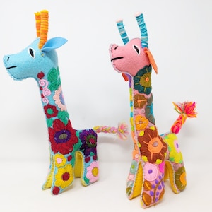 Embroidered wool giraffe / mexican toys / embroidered plushies / giraffe toys