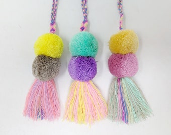 Pastelkleurige boho taskwastjes / veelkleurige strandtaskwastjes / veelkleurige pompons / veelkleurige tascharmes