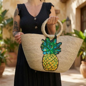 Handgefertigte Stroh-Einkaufstasche mit Ananas-Motiv, Natur-Tragetasche