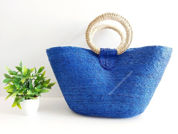 navy straw handbag