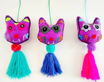 Embroidered cat ornament with tassel / colorful kitty charm with tassel