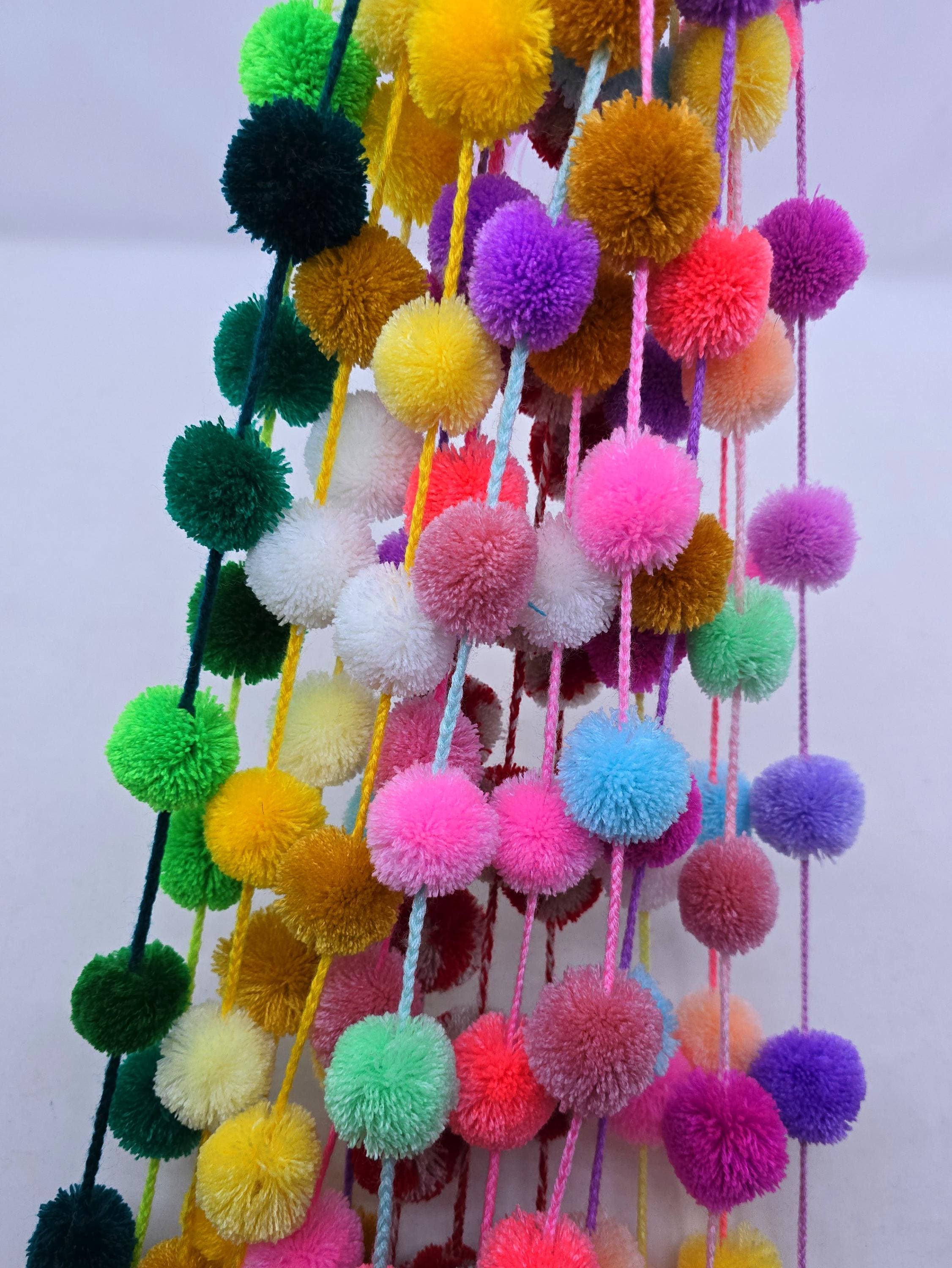 Llavero Tradicional Diseño Otomi. Llavero Mexicano de Corazon. Llavero  Pompones. Regalo Perfecto. Hecho Artesanalmente. Regreso a la Escuela -  Etsy México, image size:2252x3000