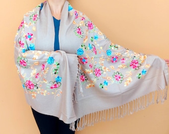 Mexican Rebozo Scarf: Traditional Woven Floral Shawl