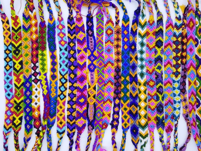 Handmade Mexican friendship bracelet / Mexican hand woven Etsy