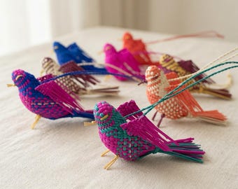 Adorno mexicano de paja con forma de pájaro, tejido a mano (jipijapa).