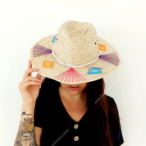 Mexican straw hat with embroidered decoration
